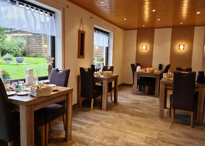 Gaestehaus Portugall Affittacamere Ellenz-Poltersdorf